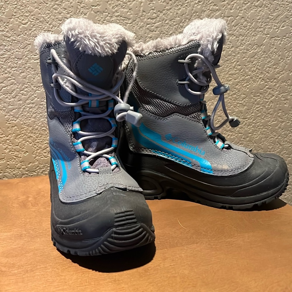 Columbia Bugaboot Girls size 1